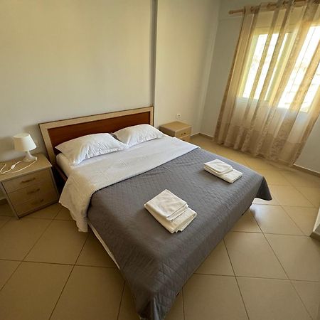 Comfort 1 Apartment Саранда Экстерьер фото